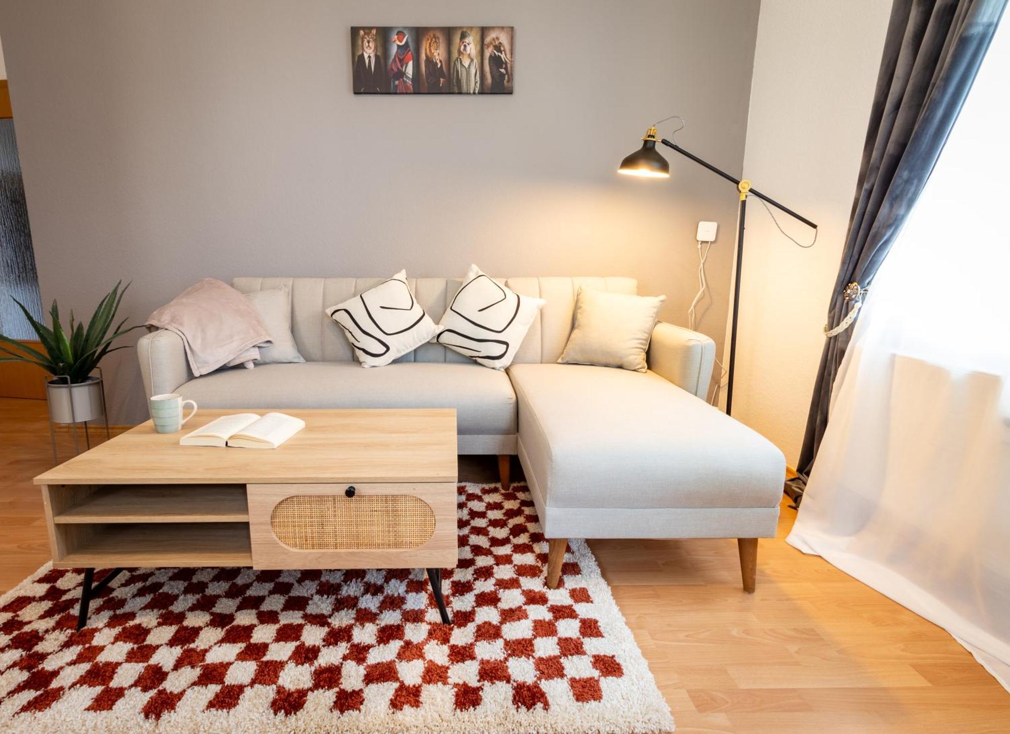 Stadtnatur Apartment Am Kuechwald - Mit Balkon, Streaming-Tv, Badewanne, Arbeitsplatz Chemnitz Luaran gambar