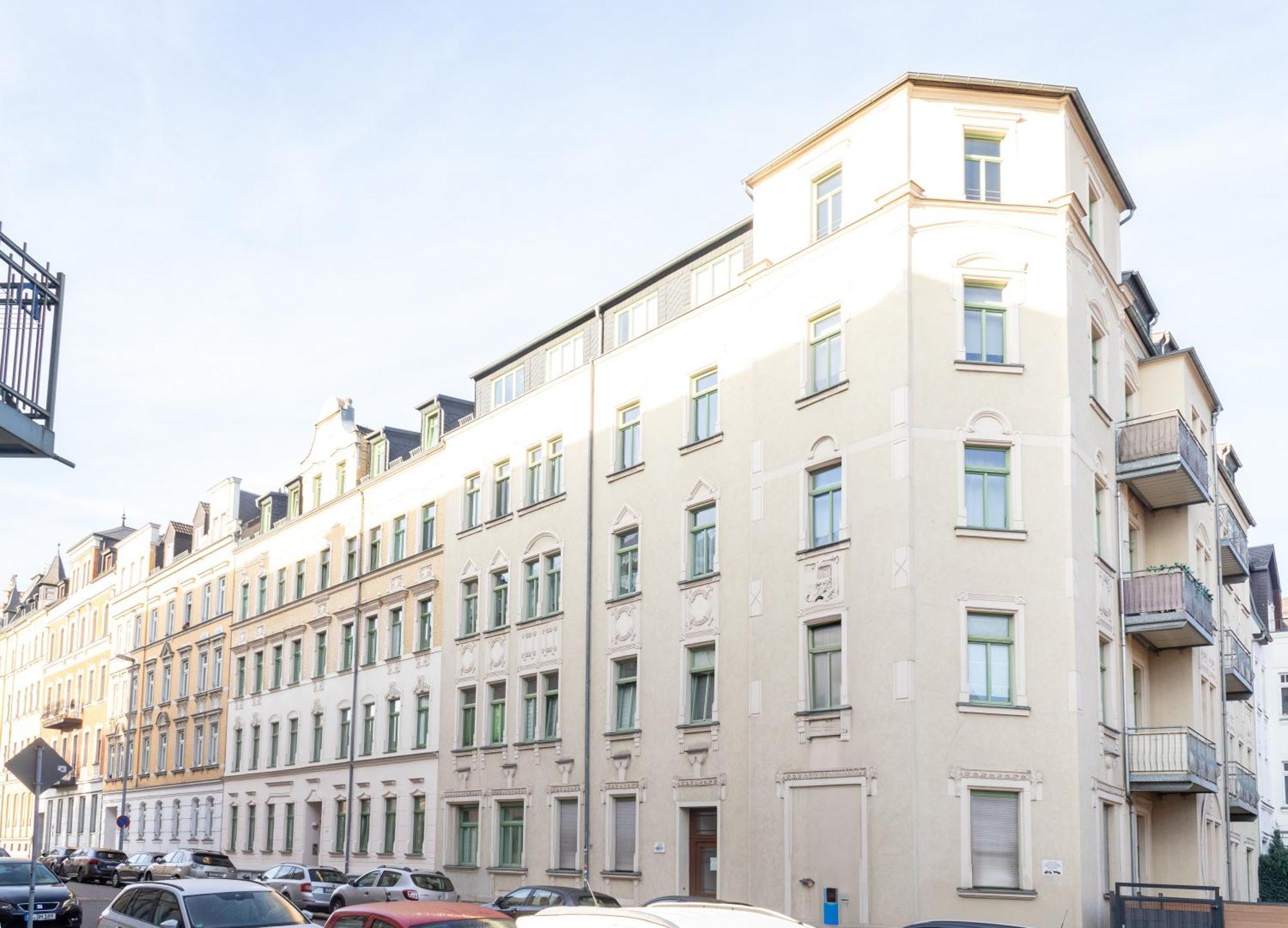 Stadtnatur Apartment Am Kuechwald - Mit Balkon, Streaming-Tv, Badewanne, Arbeitsplatz Chemnitz Luaran gambar